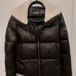Noize Dark Puffer Jacket with Light Collar